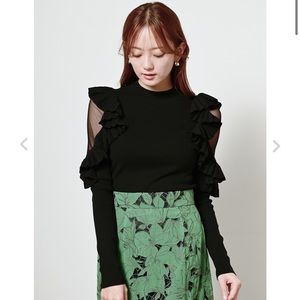Snidel black shoulder frill knit sweater